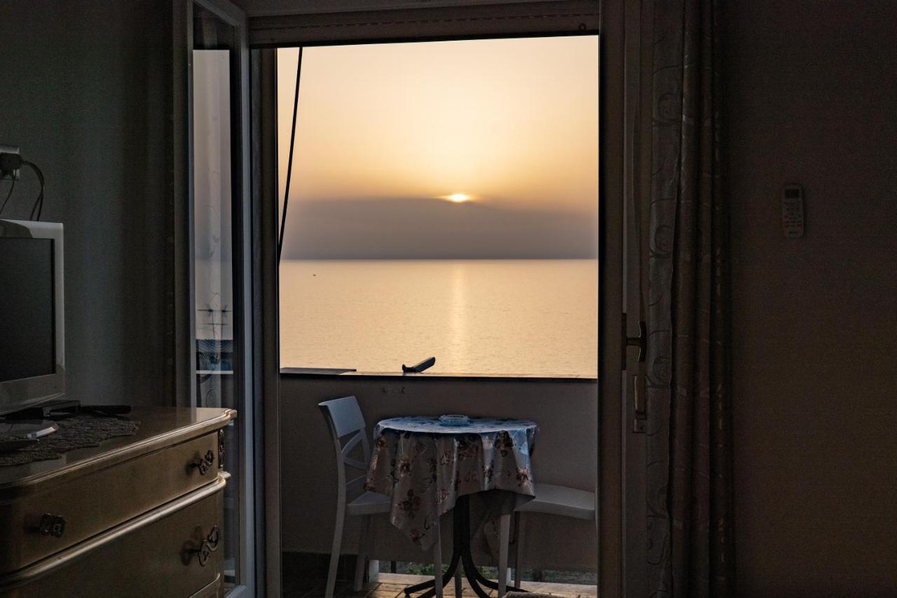 Residenza Luce Sul Mare Aparthotel Tropea Buitenkant foto