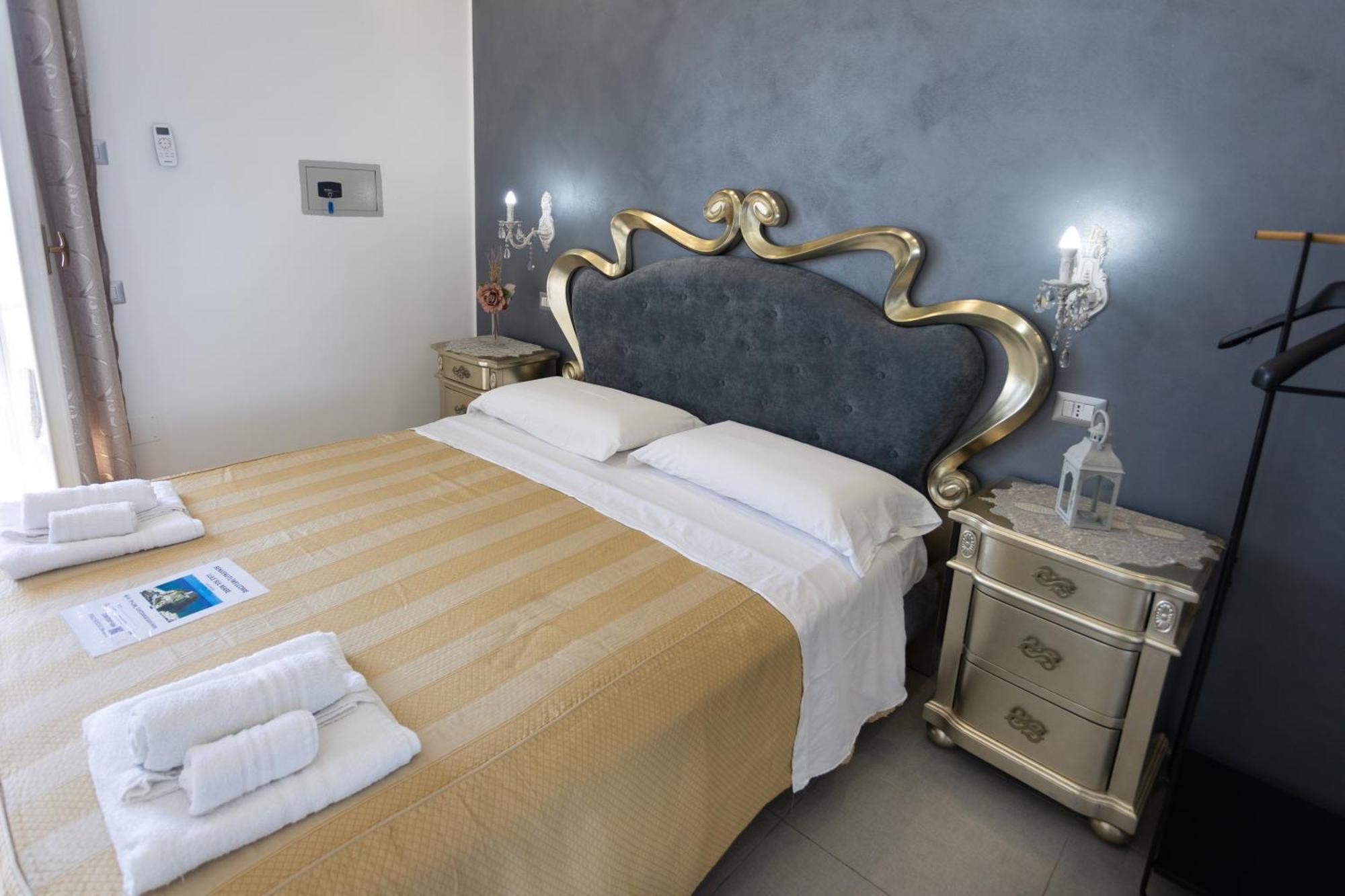 Residenza Luce Sul Mare Aparthotel Tropea Buitenkant foto