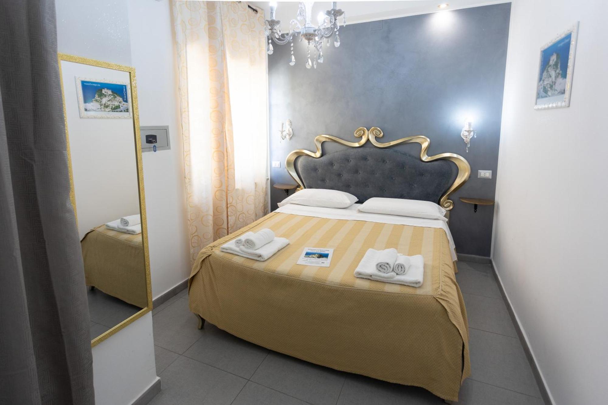 Residenza Luce Sul Mare Aparthotel Tropea Buitenkant foto